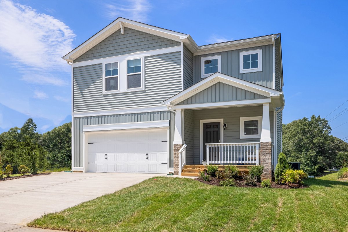 Craftsman (exterior front view) at Central Crossing