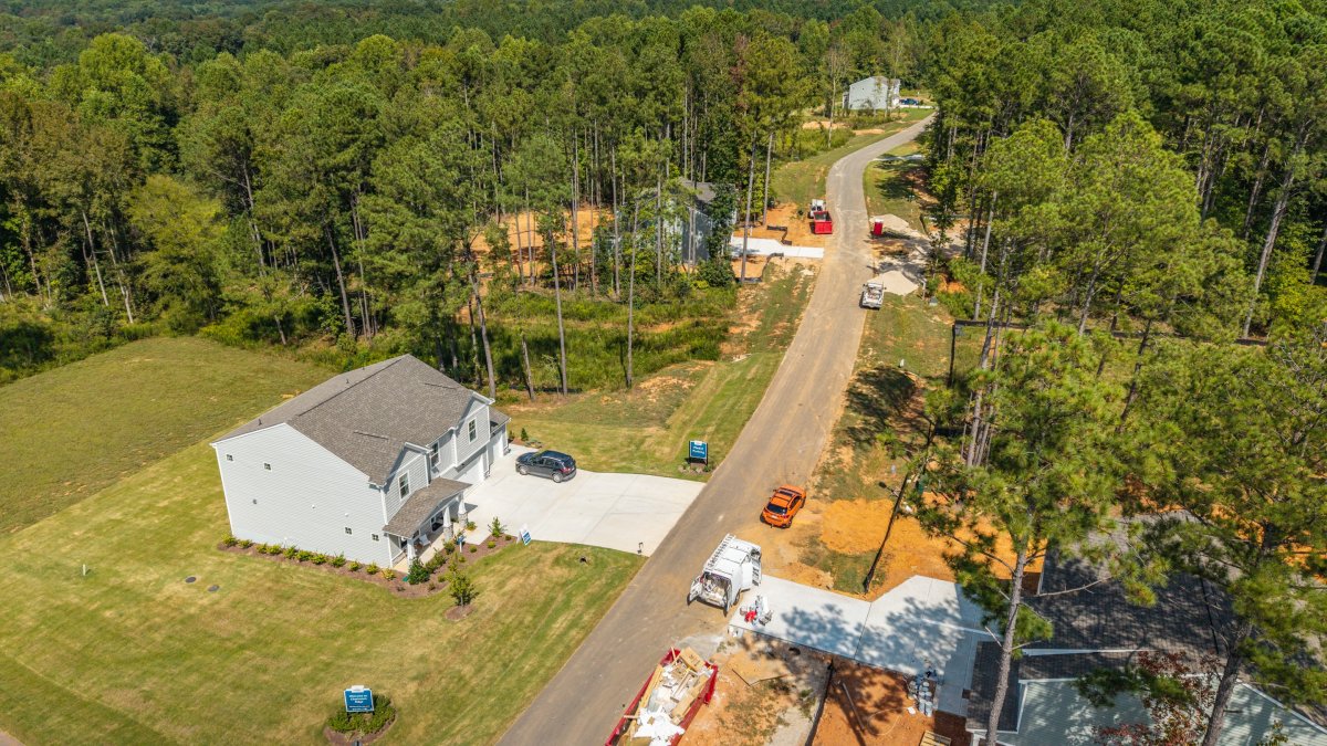 Charlotte's Ridge- HHHunt Homes